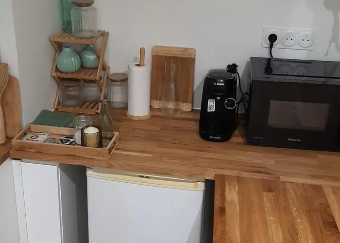 Chic Cocon In Apartment